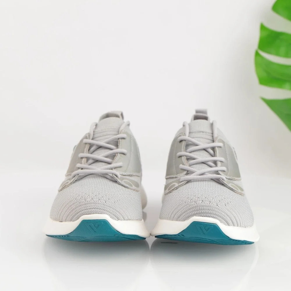 Vessi Womens Everyday 2.0 Move Sneaker Size 9 Waterproof Gray Knit Lace Up Shoes